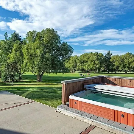 3Bdr Condo With Private Hot Tub On Golf Course